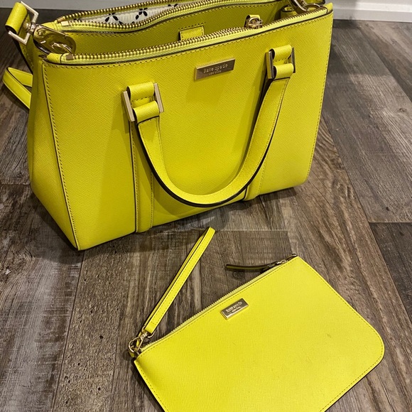 Kate Spade Yellow Straw Crossbody Purses